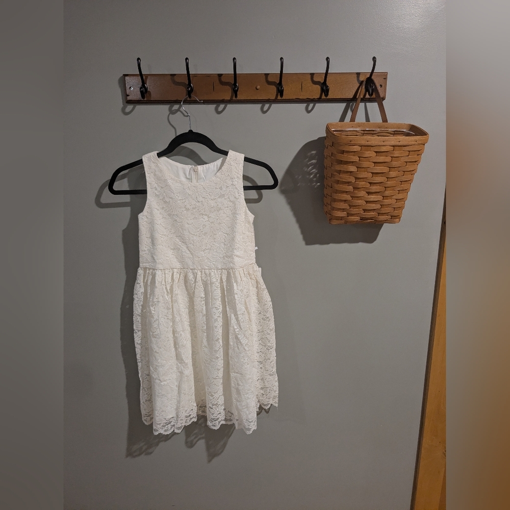 Elegant White Lace Kids Dress